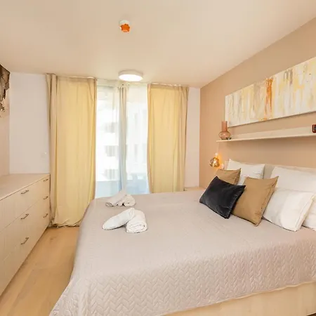 Sunny Lol Port In The Centre Apartment Dubrovnik